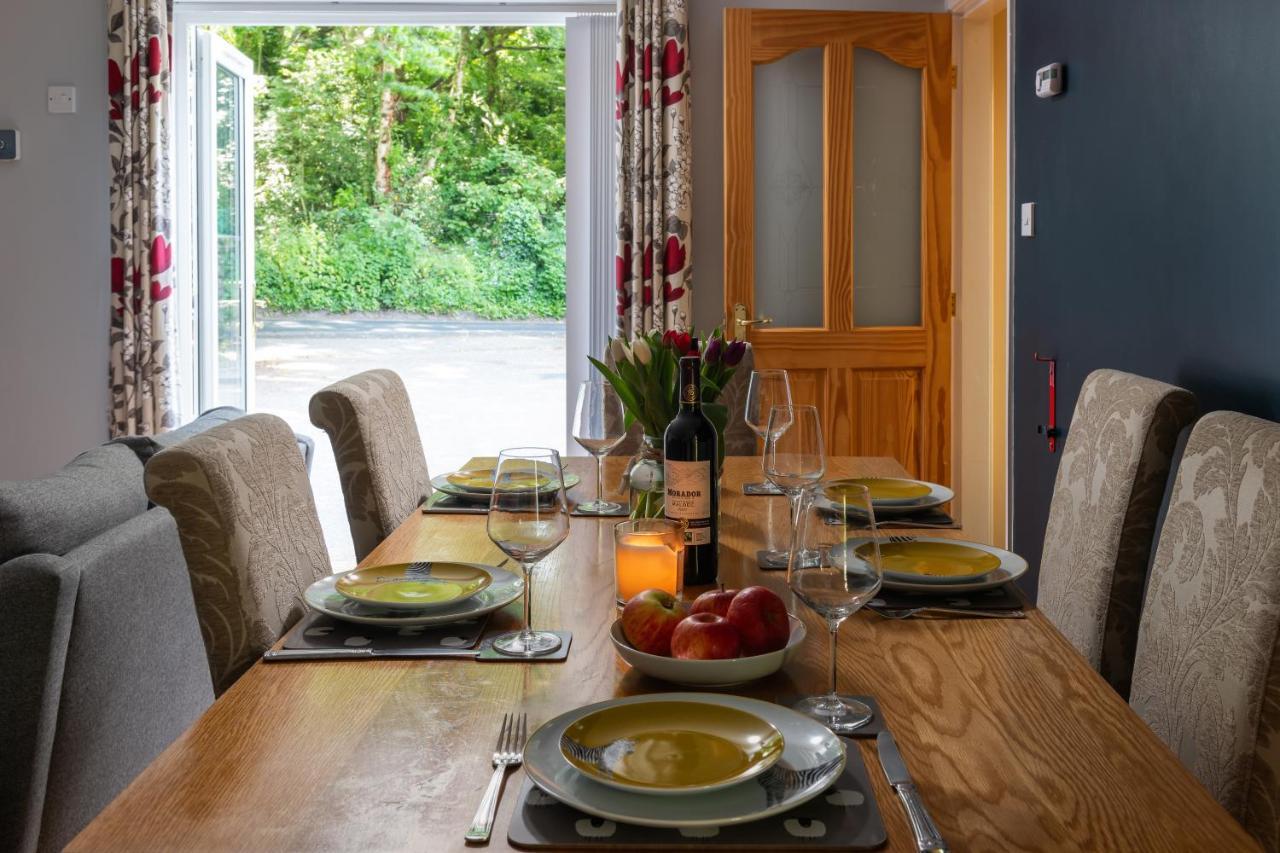 The Coachhouse - Cottage With Private Hot Tub Colwyn Bay Dış mekan fotoğraf